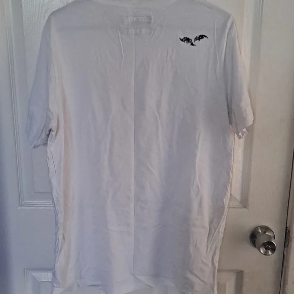 Cult of Individuality White Graphic Tee with Skull & Wings Accent - Picture 5 of 5